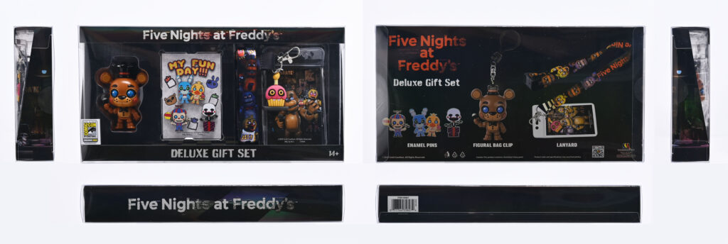 Five Nights at Freddy/s Deluxe Gift by Monogram International